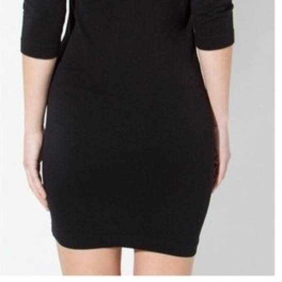 🎉🎊HP🎉🎊Black Seamless Dress - Picture 5 of 5